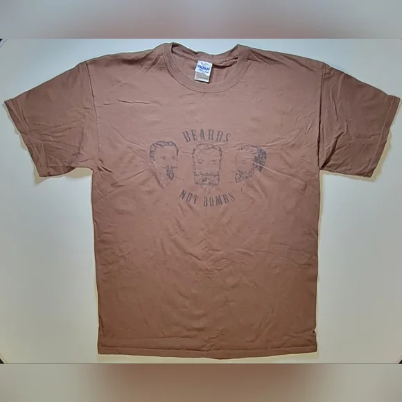 đź§”Beards not Bombsđź’Łtee - Picture 4 of 5